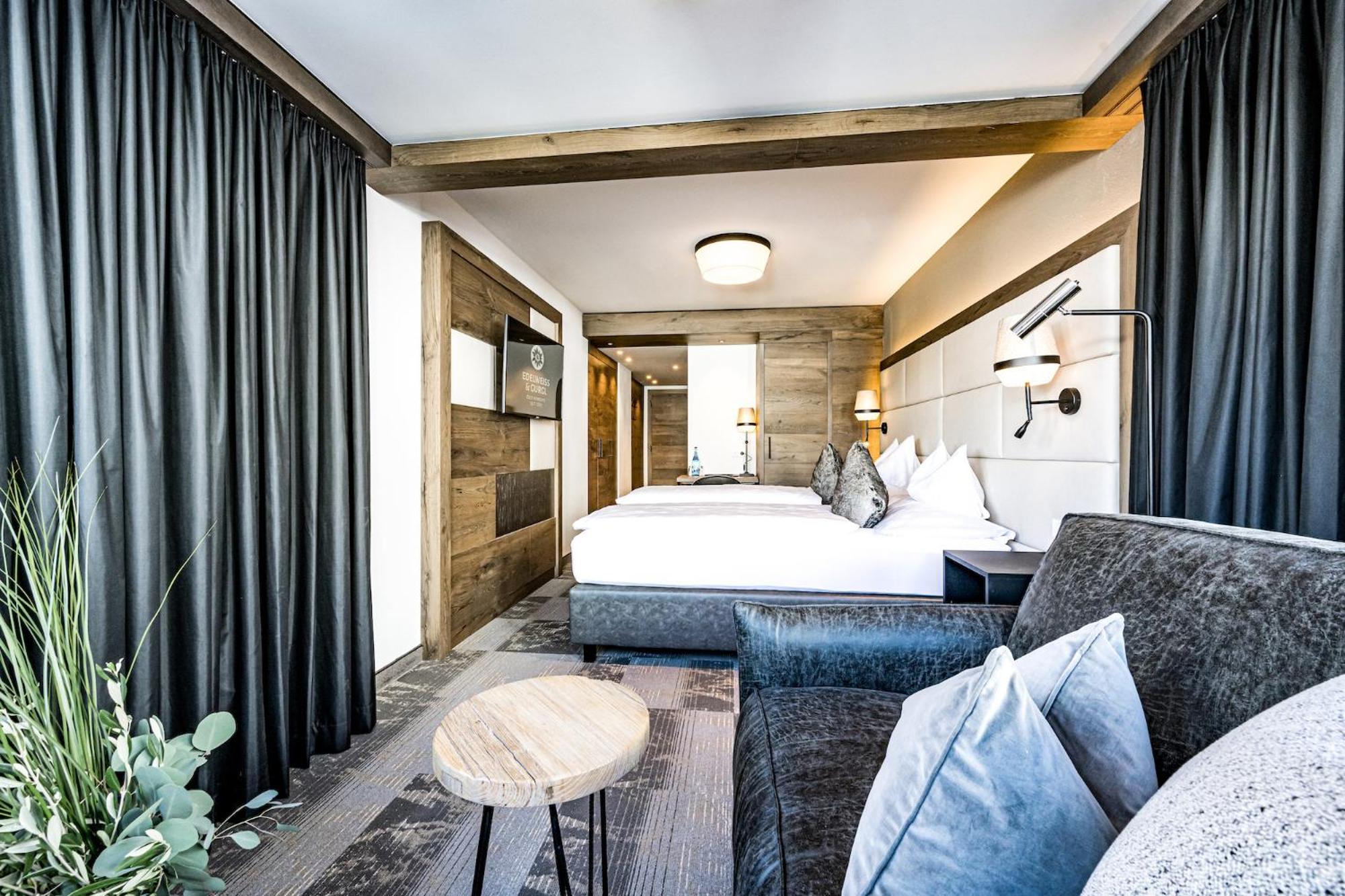 Hotel Edelweiss & Gurgl 4*